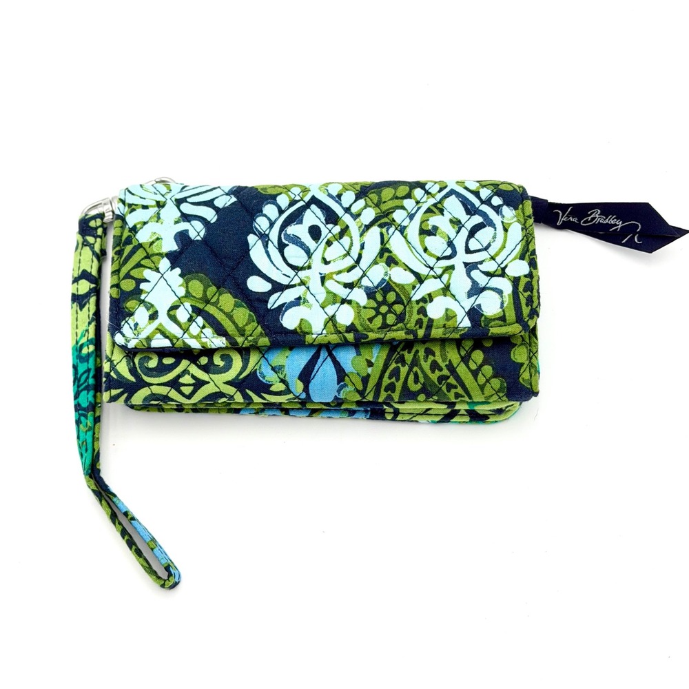 Vera Bradley Wristlet Wallet Blue Green Floral Quilted Snap‎ Closure
